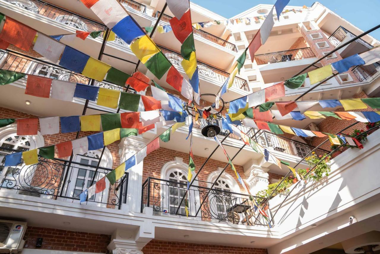 Dom Himalaya Hotel Kathmandu Exterior photo