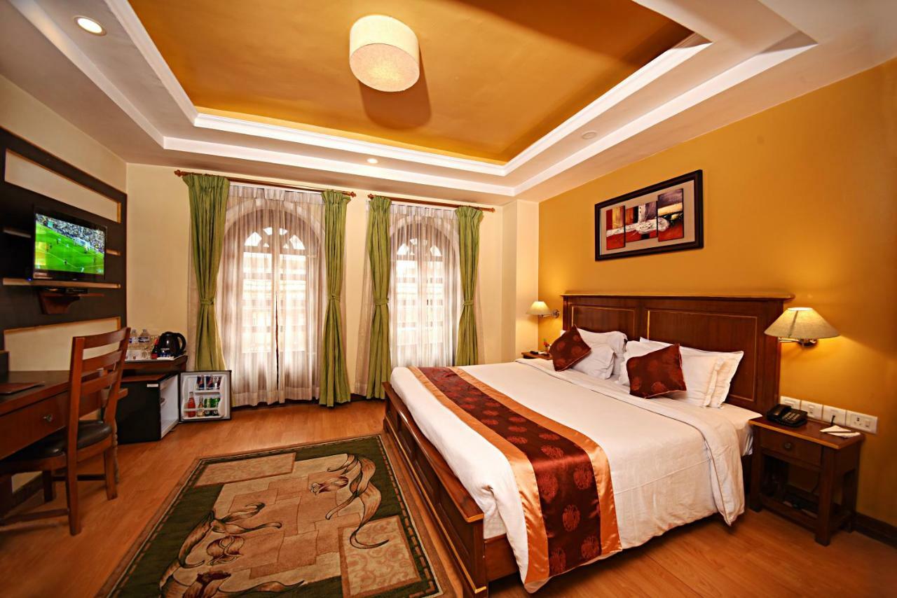 Dom Himalaya Hotel Kathmandu Exterior photo