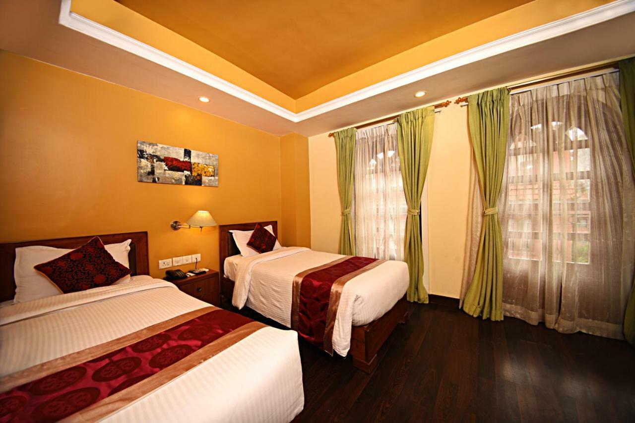 Dom Himalaya Hotel Kathmandu Exterior photo