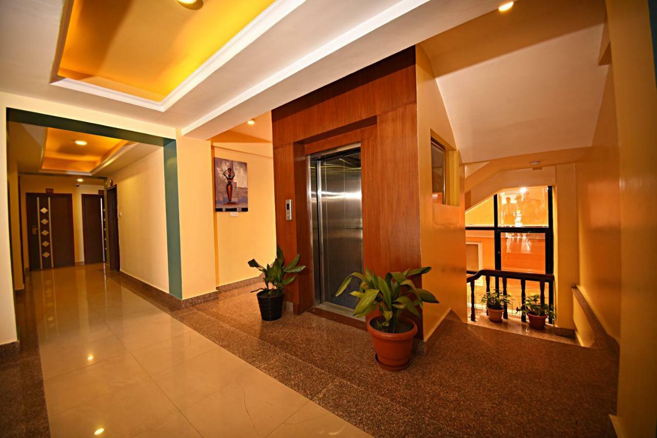 Dom Himalaya Hotel Kathmandu Exterior photo